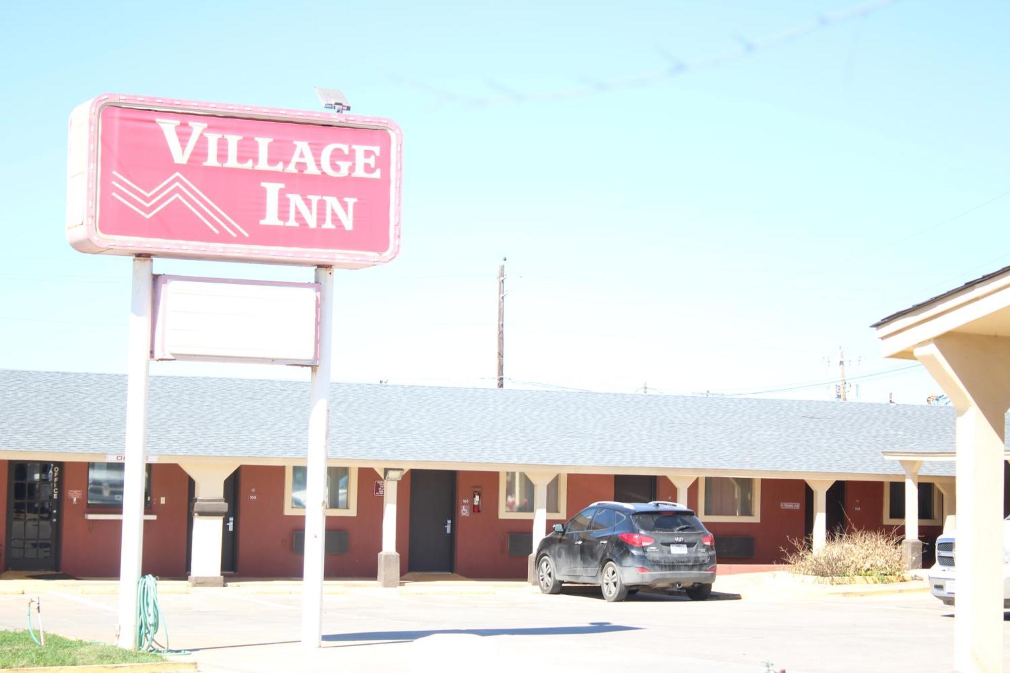 Village Inn Cotulla Exterior foto